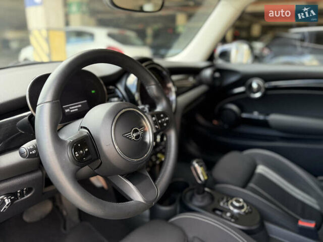 Сірий Міні Cooper, об'ємом двигуна 0 л та пробігом 5 тис. км за 16500 $, фото 11 на Automoto.ua