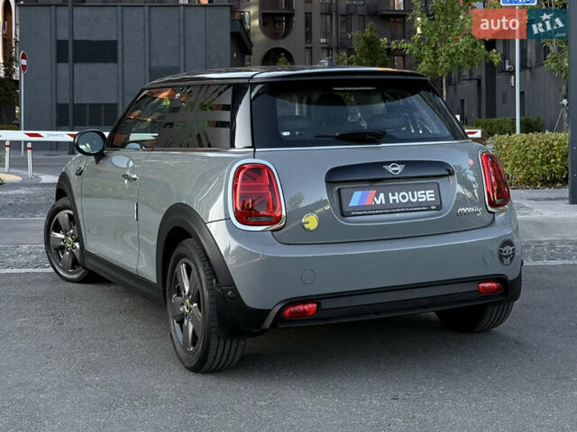 Сірий Міні Cooper, об'ємом двигуна 0 л та пробігом 13 тис. км за 16000 $, фото 10 на Automoto.ua