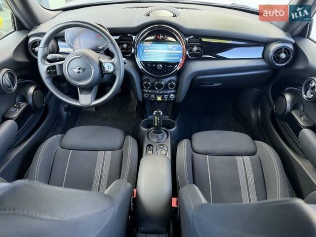 Сірий Міні Cooper, об'ємом двигуна 0 л та пробігом 9 тис. км за 18000 $, фото 44 на Automoto.ua