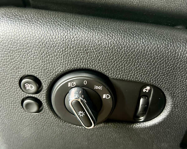 Сірий Міні Cooper, об'ємом двигуна 0 л та пробігом 23 тис. км за 22500 $, фото 17 на Automoto.ua