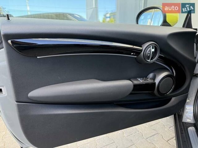 Сірий Міні Cooper, об'ємом двигуна 0 л та пробігом 9 тис. км за 18000 $, фото 43 на Automoto.ua