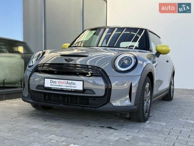 Сірий Міні Cooper, об'ємом двигуна 0 л та пробігом 9 тис. км за 18000 $, фото 2 на Automoto.ua