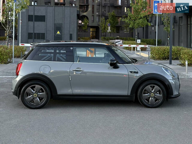 Сірий Міні Cooper, об'ємом двигуна 0 л та пробігом 13 тис. км за 16000 $, фото 11 на Automoto.ua