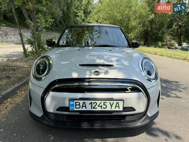 Сірий Міні Cooper, об'ємом двигуна 0 л та пробігом 45 тис. км за 20800 $, фото 1 на Automoto.ua