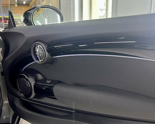 Сірий Міні Cooper, об'ємом двигуна 0 л та пробігом 23 тис. км за 22500 $, фото 20 на Automoto.ua