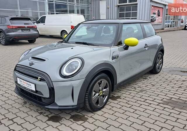 Сірий Міні Cooper, об'ємом двигуна 0 л та пробігом 9 тис. км за 18600 $, фото 2 на Automoto.ua