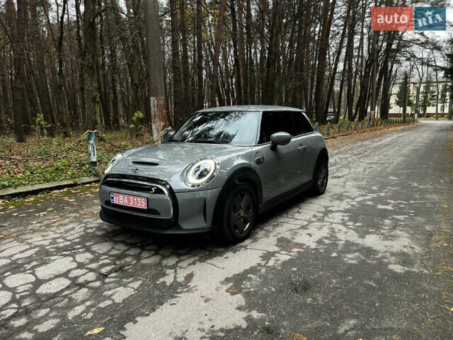 Серый Мини Купер, объемом двигателя 0 л и пробегом 41 тыс. км за 17500 $, фото 1 на Automoto.ua