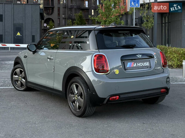 Сірий Міні Cooper, об'ємом двигуна 0 л та пробігом 13 тис. км за 16000 $, фото 9 на Automoto.ua