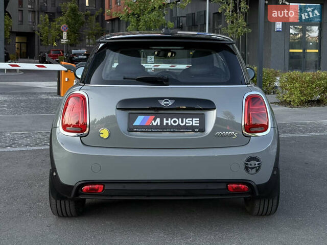 Сірий Міні Cooper, об'ємом двигуна 0 л та пробігом 13 тис. км за 16000 $, фото 8 на Automoto.ua