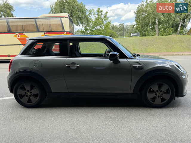 Сірий Міні Cooper, об'ємом двигуна 0 л та пробігом 5 тис. км за 16500 $, фото 6 на Automoto.ua