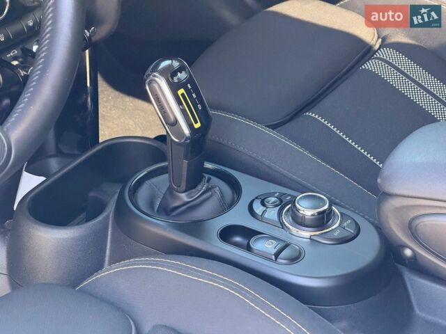 Сірий Міні Cooper, об'ємом двигуна 0 л та пробігом 46 тис. км за 15990 $, фото 44 на Automoto.ua