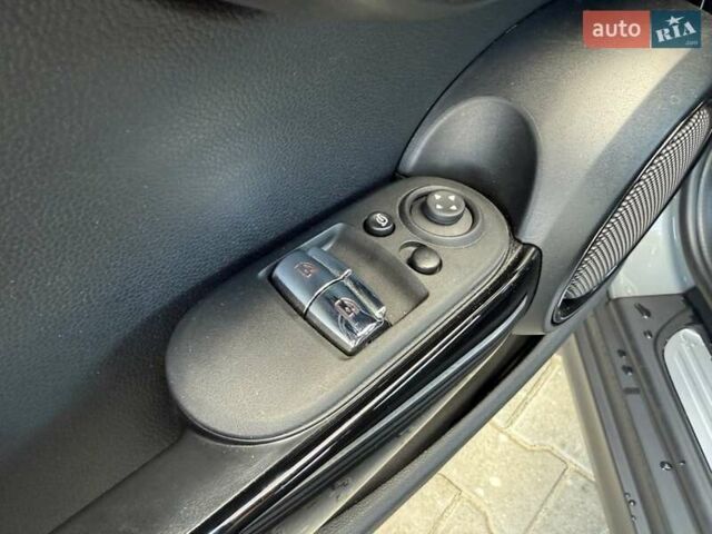 Сірий Міні Cooper, об'ємом двигуна 0 л та пробігом 9 тис. км за 18000 $, фото 29 на Automoto.ua