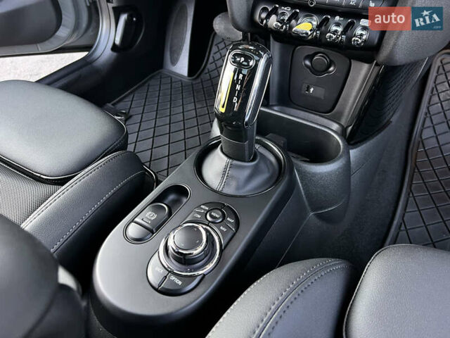Сірий Міні Cooper, об'ємом двигуна 0 л та пробігом 13 тис. км за 16000 $, фото 27 на Automoto.ua