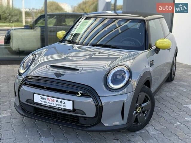 Сірий Міні Cooper, об'ємом двигуна 0 л та пробігом 9 тис. км за 18000 $, фото 3 на Automoto.ua