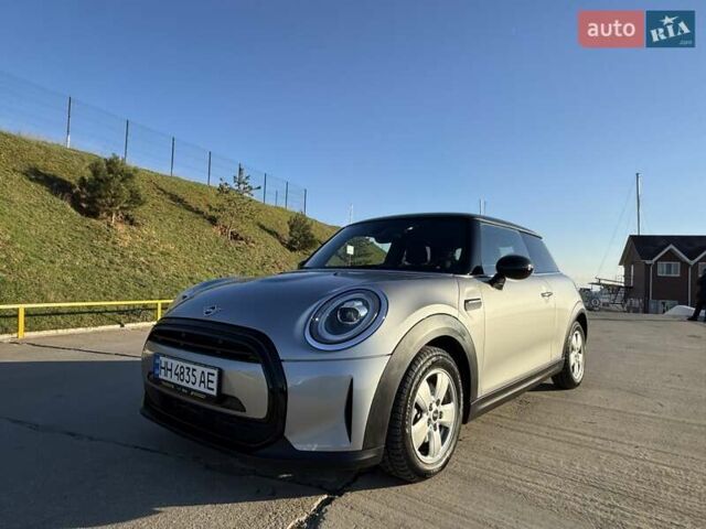 Сірий Міні Cooper, об'ємом двигуна 1.5 л та пробігом 9 тис. км за 24300 $, фото 4 на Automoto.ua