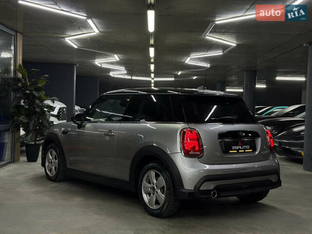 Серый Мини Купер, объемом двигателя 1.5 л и пробегом 9 тыс. км за 23900 $, фото 9 на Automoto.ua