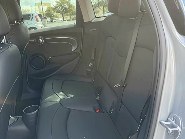 Сірий Міні Cooper, об'ємом двигуна 1.5 л та пробігом 13 тис. км за 9800 $, фото 13 на Automoto.ua