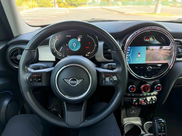 Сірий Міні Cooper, об'ємом двигуна 1.5 л та пробігом 13 тис. км за 9800 $, фото 10 на Automoto.ua