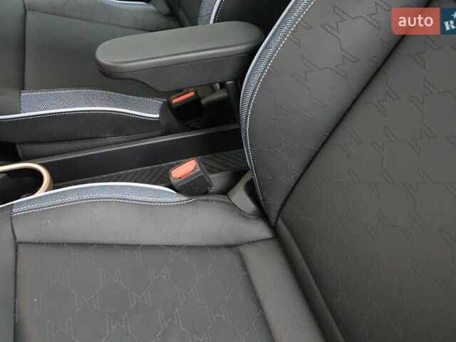 Серый Мини Купер, объемом двигателя 0 л и пробегом 9 тыс. км за 24745 $, фото 7 на Automoto.ua