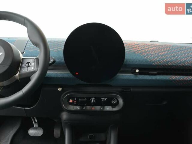 Мини Купер 2024 в Киеве на Automoto.ua Серый Мини Купер, объемом двигателя 0 л и пробегом 5 тыс. км за 37074 $, фото 6 на Automoto.ua