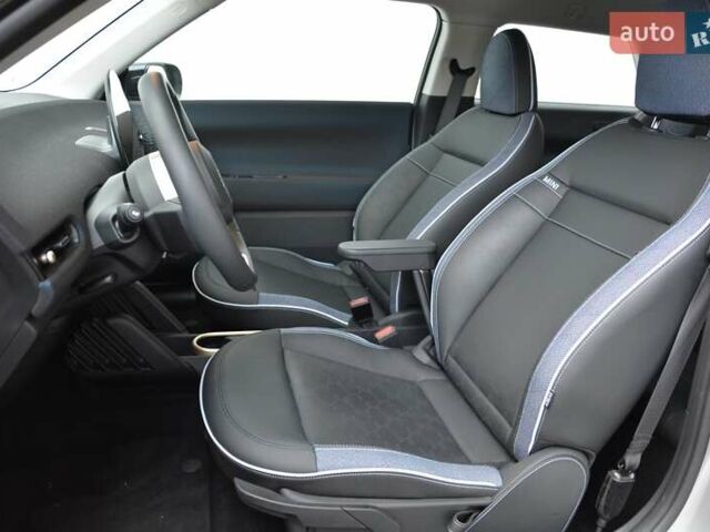 Серый Мини Купер, объемом двигателя 0 л и пробегом 9 тыс. км за 24745 $, фото 3 на Automoto.ua