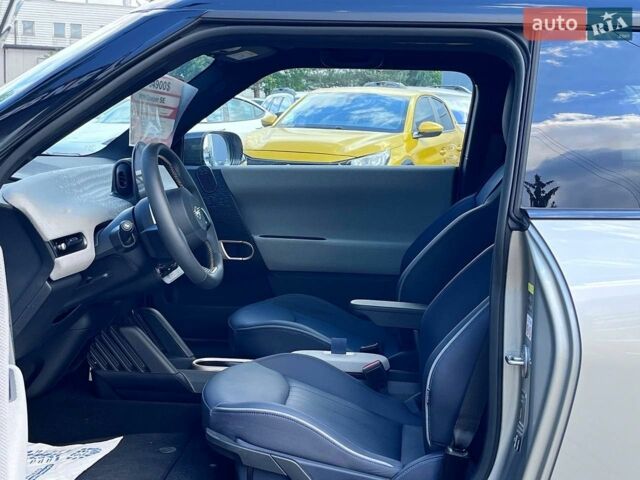 Серый Мини Купер, объемом двигателя 0 л и пробегом 1 тыс. км за 33000 $, фото 9 на Automoto.ua