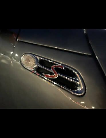 Серый Мини Купер, объемом двигателя 1.6 л и пробегом 182 тыс. км за 9000 $, фото 15 на Automoto.ua
