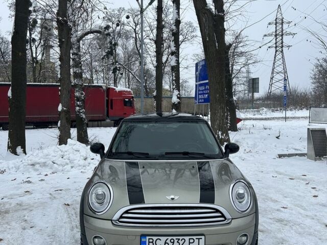 Сірий Міні Cooper, об'ємом двигуна 0.16 л та пробігом 221 тис. км за 7800 $, фото 3 на Automoto.ua