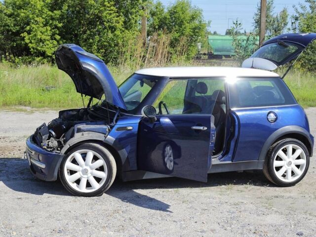 Синий Мини Купер, объемом двигателя 1.6 л и пробегом 356 тыс. км за 4200 $, фото 5 на Automoto.ua