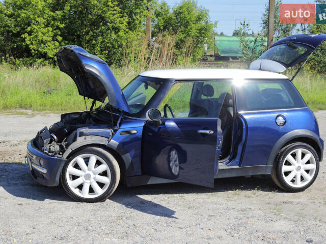 Синій Міні Cooper, об'ємом двигуна 1.6 л та пробігом 360 тис. км за 3777 $, фото 9 на Automoto.ua