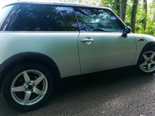 Синий Мини Купер, объемом двигателя 1.6 л и пробегом 202 тыс. км за 4200 $, фото 4 на Automoto.ua