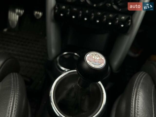 Синий Мини Купер, объемом двигателя 1.6 л и пробегом 128 тыс. км за 6000 $, фото 8 на Automoto.ua