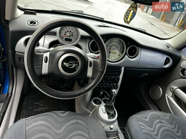 Синій Міні Cooper, об'ємом двигуна 1.6 л та пробігом 198 тис. км за 4000 $, фото 11 на Automoto.ua