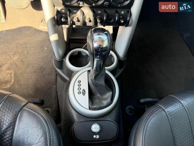 Синій Міні Cooper, об'ємом двигуна 1.6 л та пробігом 155 тис. км за 5990 $, фото 22 на Automoto.ua