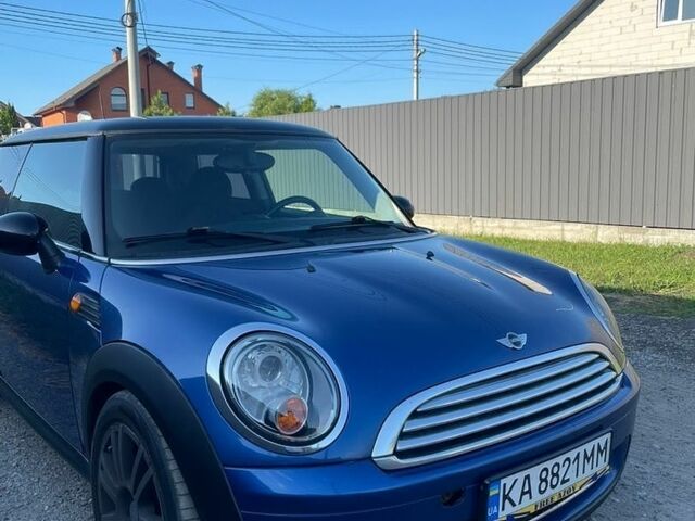 Синій Міні Cooper, об'ємом двигуна 1.4 л та пробігом 181 тис. км за 5900 $, фото 1 на Automoto.ua