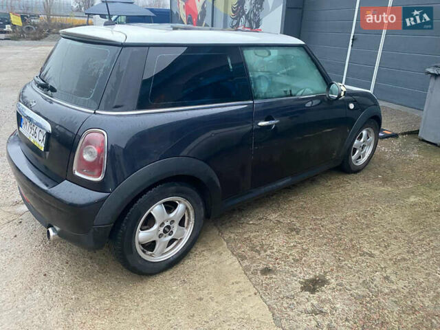 Синій Міні Cooper, об'ємом двигуна 1.6 л та пробігом 251 тис. км за 4500 $, фото 4 на Automoto.ua