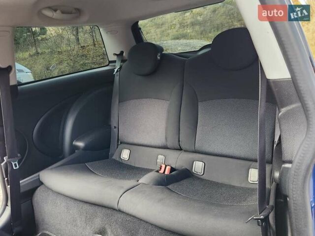 Синій Міні Cooper, об'ємом двигуна 1.4 л та пробігом 125 тис. км за 6999 $, фото 30 на Automoto.ua