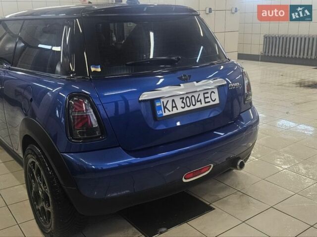 Синий Мини Купер, объемом двигателя 1.56 л и пробегом 232 тыс. км за 8200 $, фото 12 на Automoto.ua