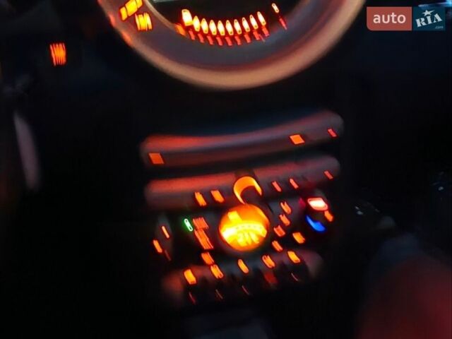 Синий Мини Купер, объемом двигателя 1.56 л и пробегом 232 тыс. км за 8200 $, фото 25 на Automoto.ua