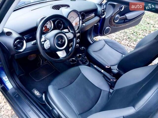 Синий Мини Купер, объемом двигателя 1.6 л и пробегом 109 тыс. км за 5999 $, фото 10 на Automoto.ua