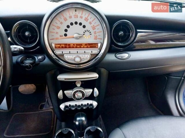 Синий Мини Купер, объемом двигателя 1.6 л и пробегом 109 тыс. км за 5999 $, фото 5 на Automoto.ua