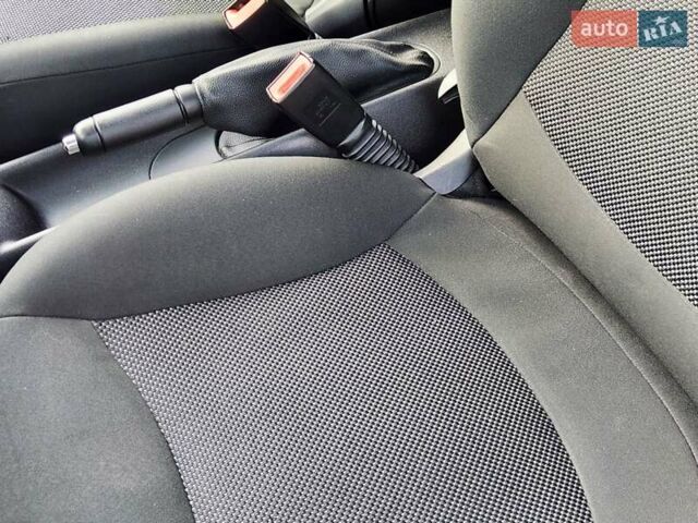 Синій Міні Cooper, об'ємом двигуна 1.4 л та пробігом 125 тис. км за 6999 $, фото 34 на Automoto.ua