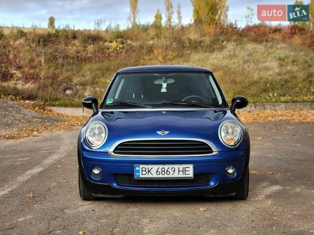 Синій Міні Cooper, об'ємом двигуна 1.4 л та пробігом 125 тис. км за 6999 $, фото 9 на Automoto.ua