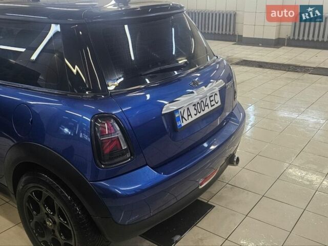 Синий Мини Купер, объемом двигателя 1.56 л и пробегом 232 тыс. км за 8200 $, фото 16 на Automoto.ua