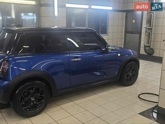 Синий Мини Купер, объемом двигателя 1.56 л и пробегом 232 тыс. км за 8200 $, фото 18 на Automoto.ua