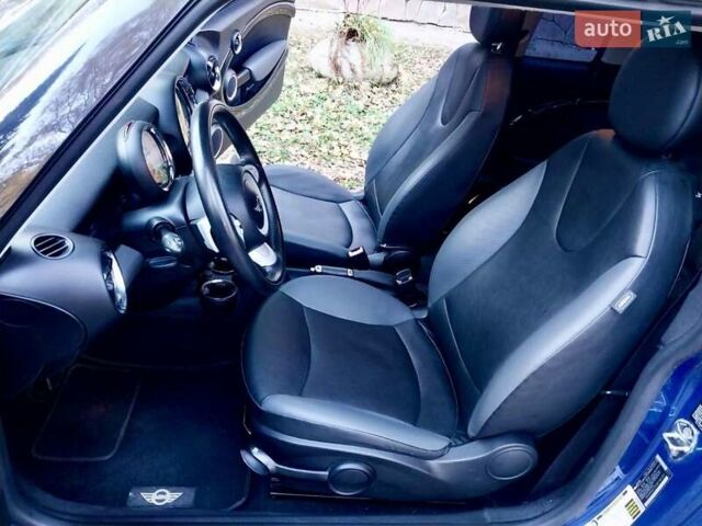 Синий Мини Купер, объемом двигателя 1.6 л и пробегом 109 тыс. км за 5999 $, фото 12 на Automoto.ua