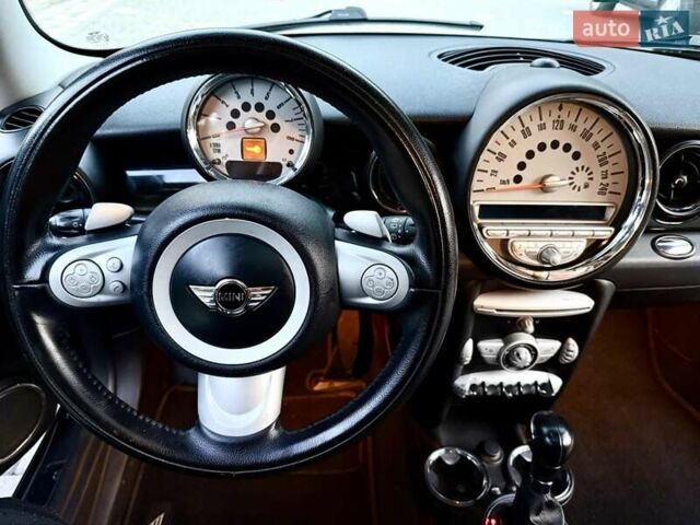 Синий Мини Купер, объемом двигателя 1.6 л и пробегом 110 тыс. км за 6199 $, фото 27 на Automoto.ua