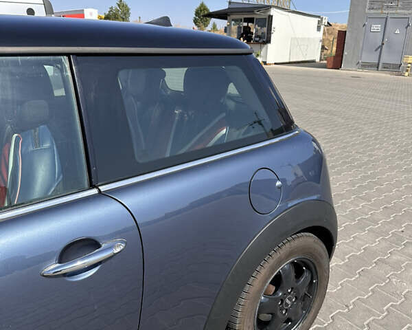 Синій Міні Cooper, об'ємом двигуна 1.6 л та пробігом 163 тис. км за 6000 $, фото 6 на Automoto.ua