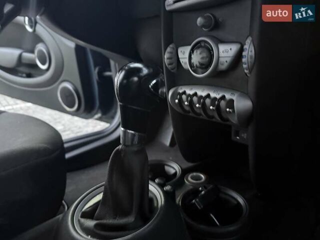 Синий Мини Купер, объемом двигателя 1.6 л и пробегом 212 тыс. км за 8700 $, фото 17 на Automoto.ua