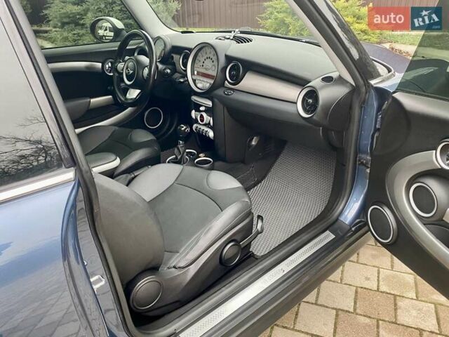 Синій Міні Cooper, об'ємом двигуна 1.6 л та пробігом 162 тис. км за 6850 $, фото 30 на Automoto.ua